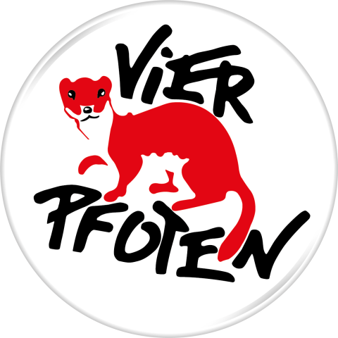 Logo von VIER PFOTEN – Stiftung für Tierschutz. In der Mitte ist ein roter Otter zu erkennen.
