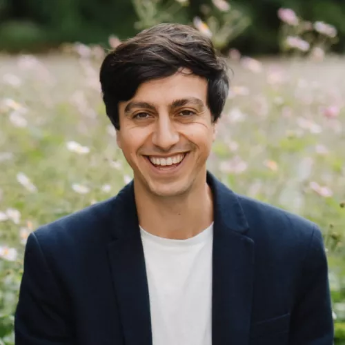 Porträt von Bijan Moini