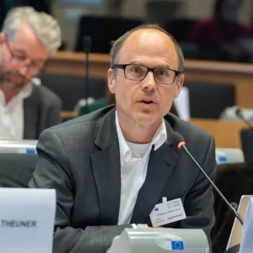 Dr. Wolfgang Oels im Binnenmarktausschuss des Europäischen Parlaments